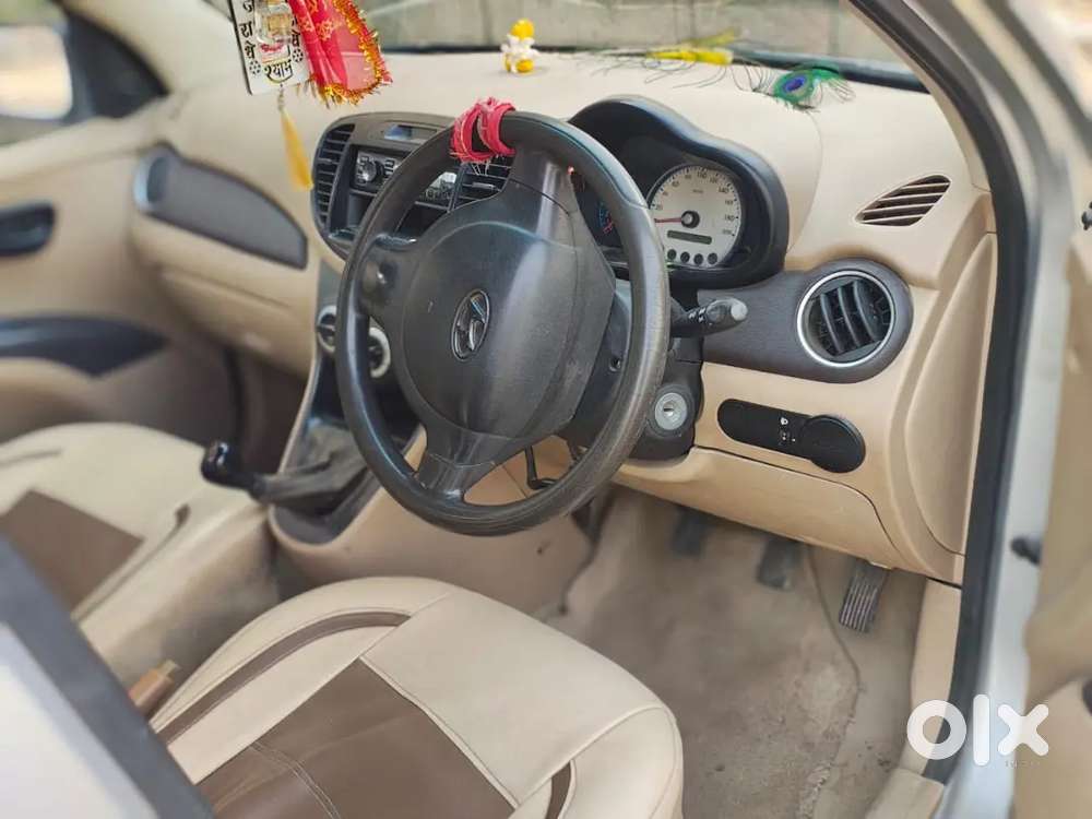 Hyundai I10 Magna 2010  Petrol + Lpg  Central Locking  Power Window