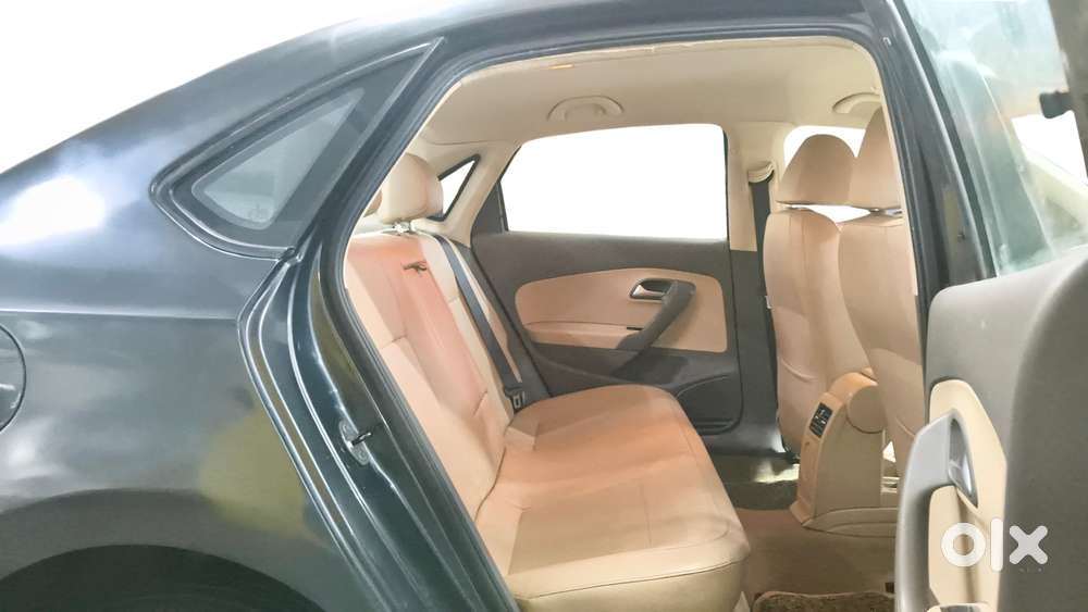 Volkswagen Vento Petrol Highline At, 2016, Petrol