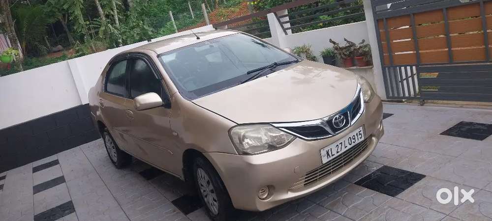 Toyota Etios 2012  Diesel 136000 Km Driven (dh Re Registration )