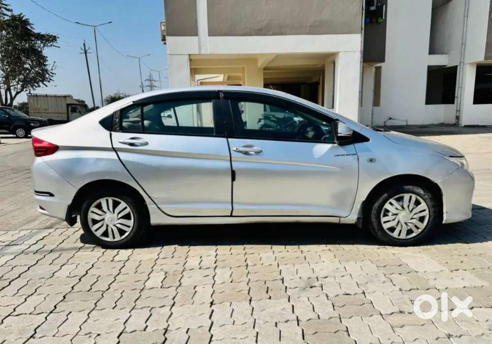 Honda City 2015 Diesel 85000 Km Driven