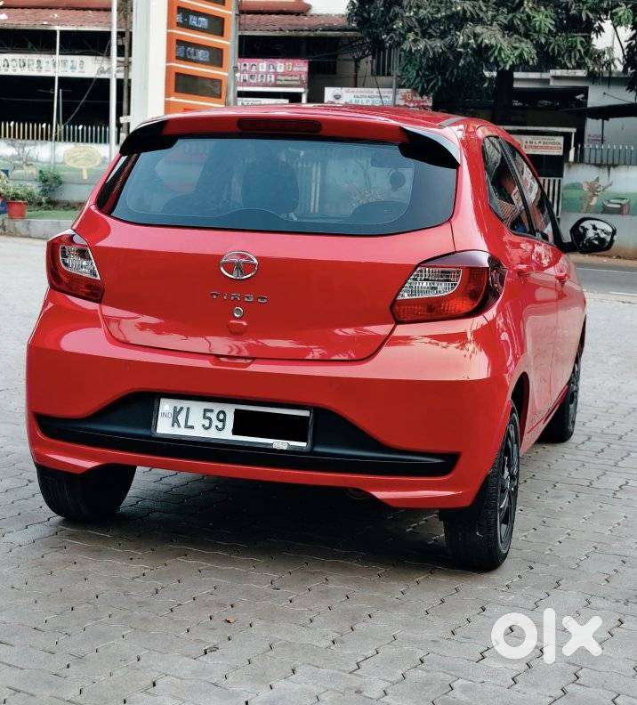 Tata Tiago 1.05 Revotorq Xt, 2023, Petrol