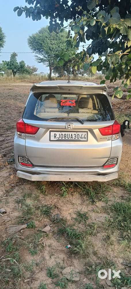 2014 Honda Mobilio V Diesel