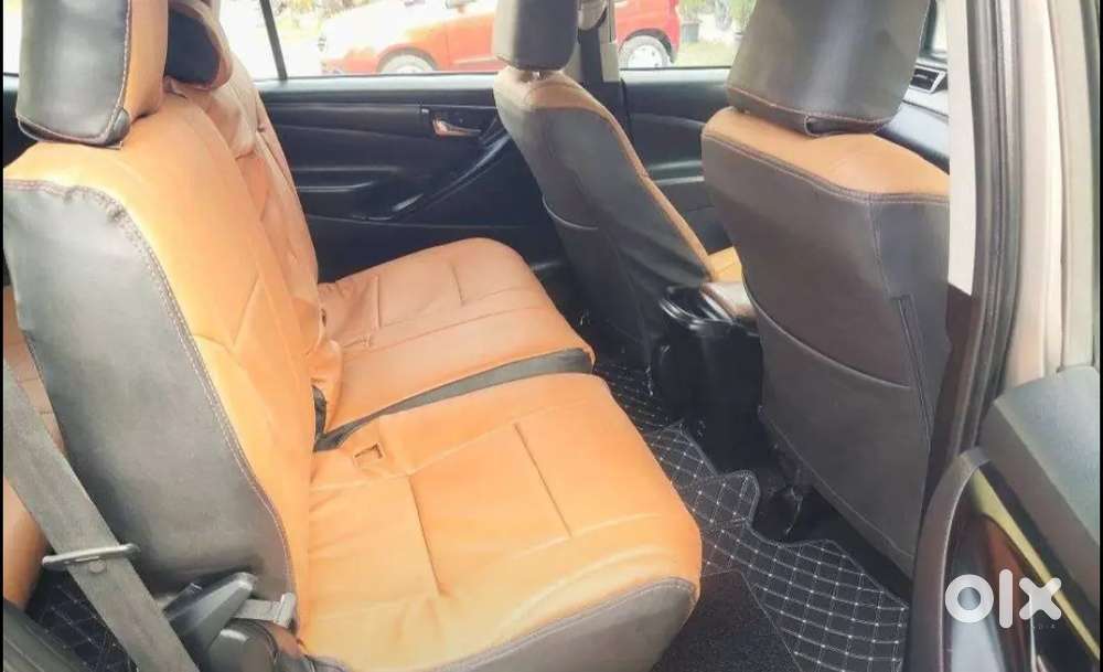 Toyota Innova Crysta 2017 ( Delhi Registration)