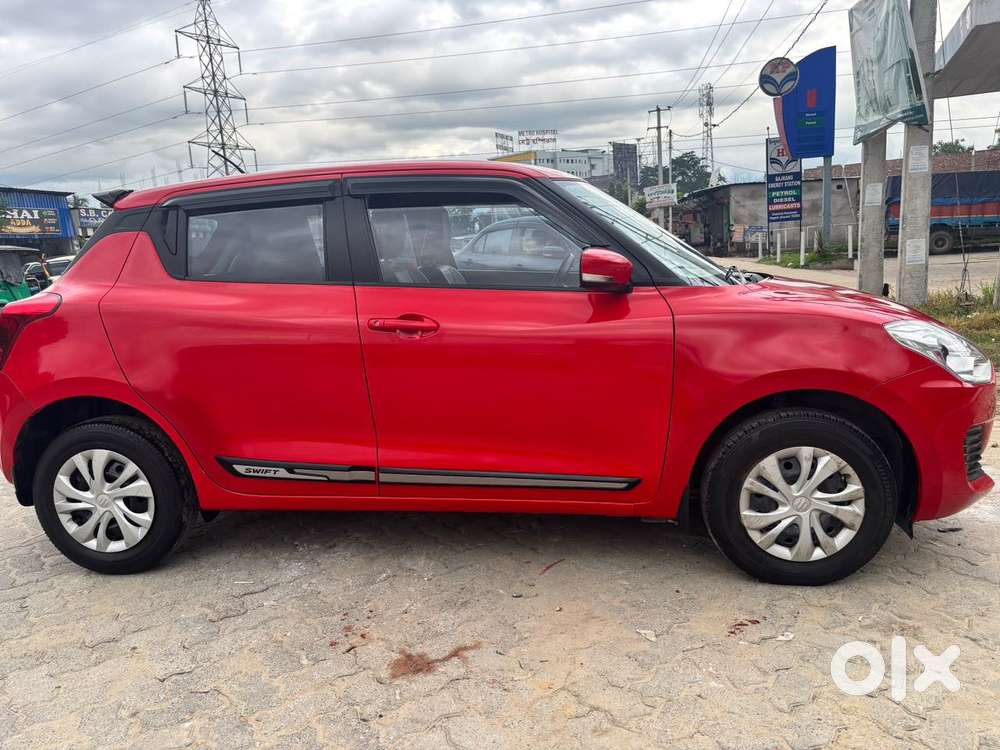 Maruti Suzuki Swift 1.2 Vxi (o), 2023, Petrol