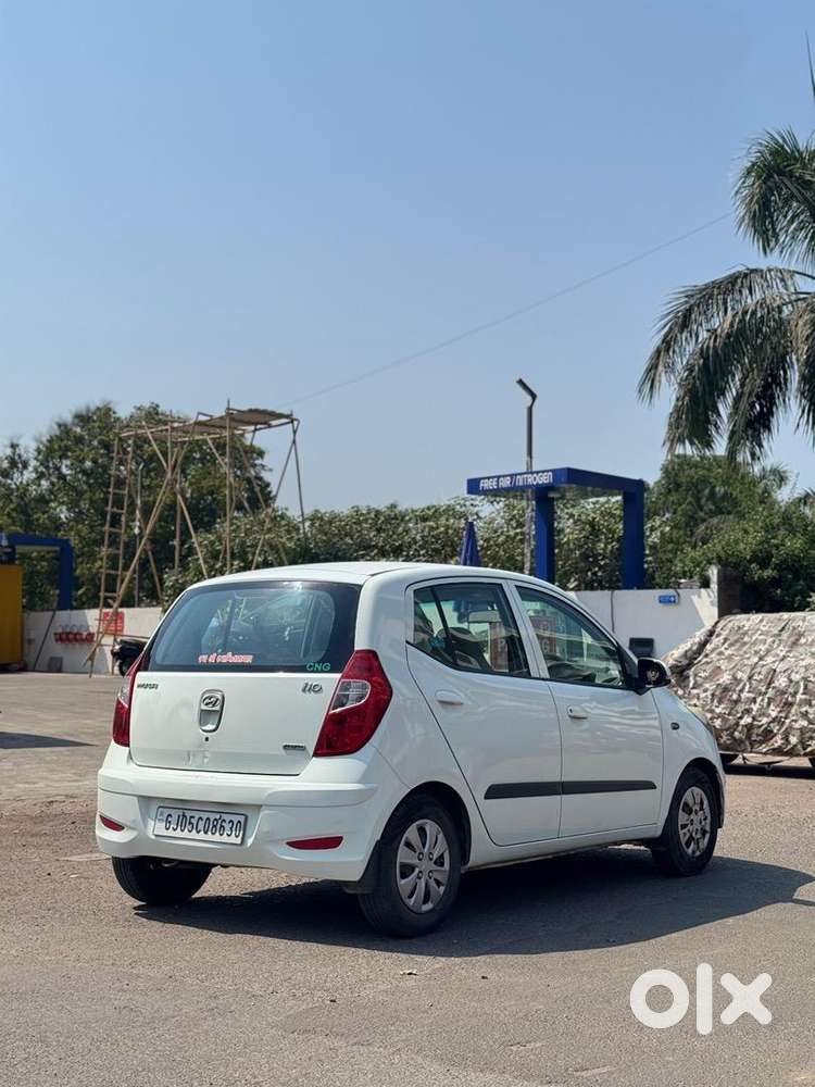 Hyundai Car Cng  2011