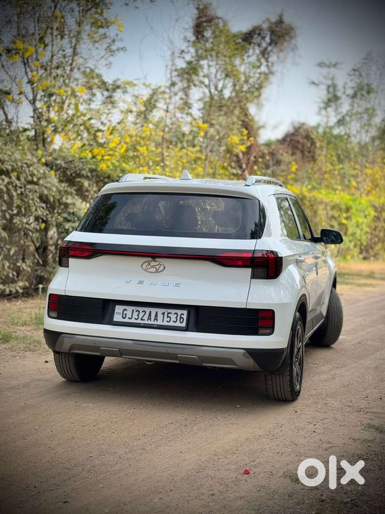 Hyundai Venue S Mt 1.2 Kappa, 2023, Cng & Hybrids