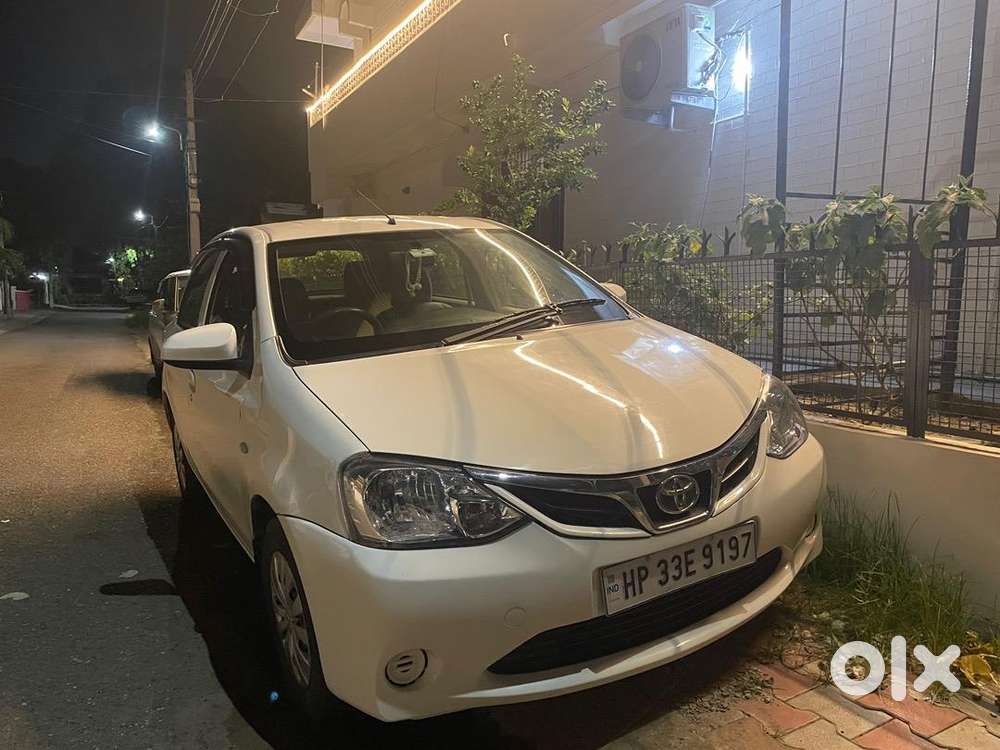 Toyota Etios Liva 2016