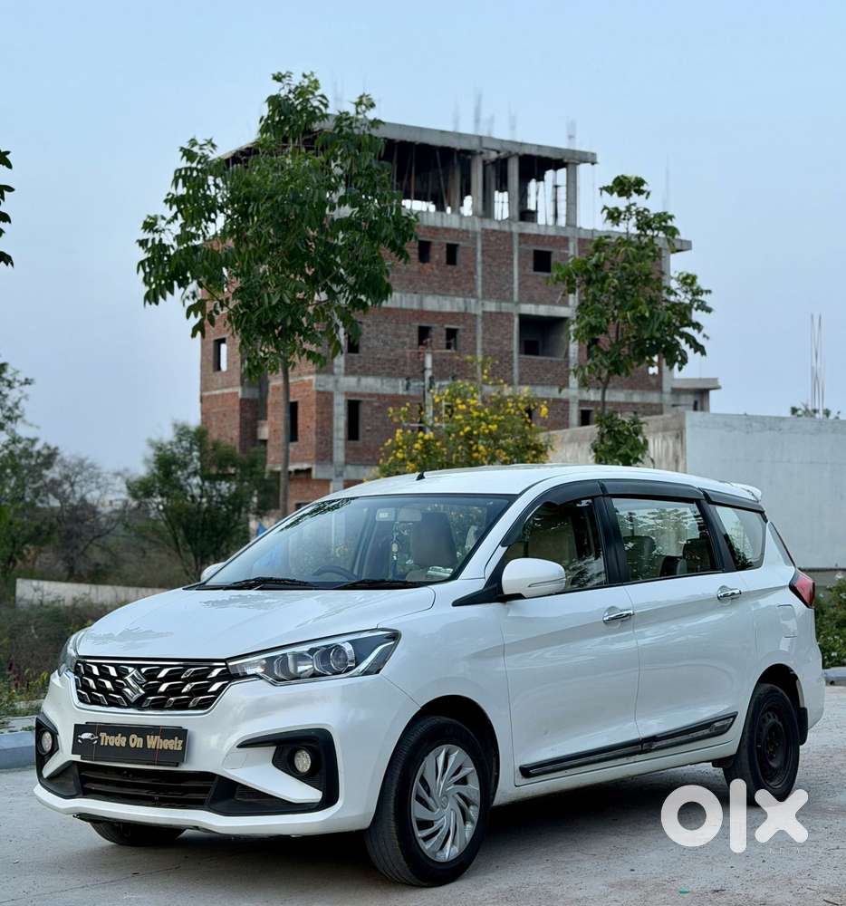 Maruti Suzuki Ertiga Vxi Shvs, 2023, Petrol