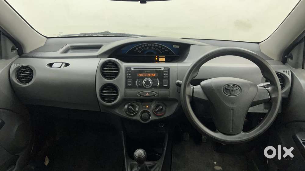 Toyota Etios Liva 1.2 G, 2013, Petrol