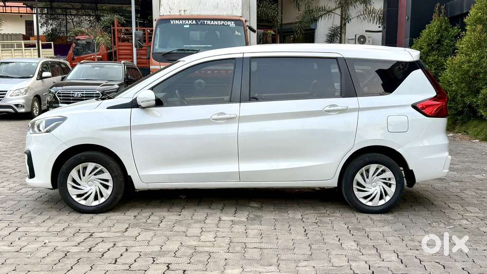 Maruti Suzuki Ertiga Vxi Shvs, 2019, Petrol