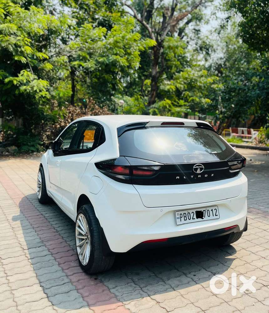 Tata Altroz, 2021, Petrol