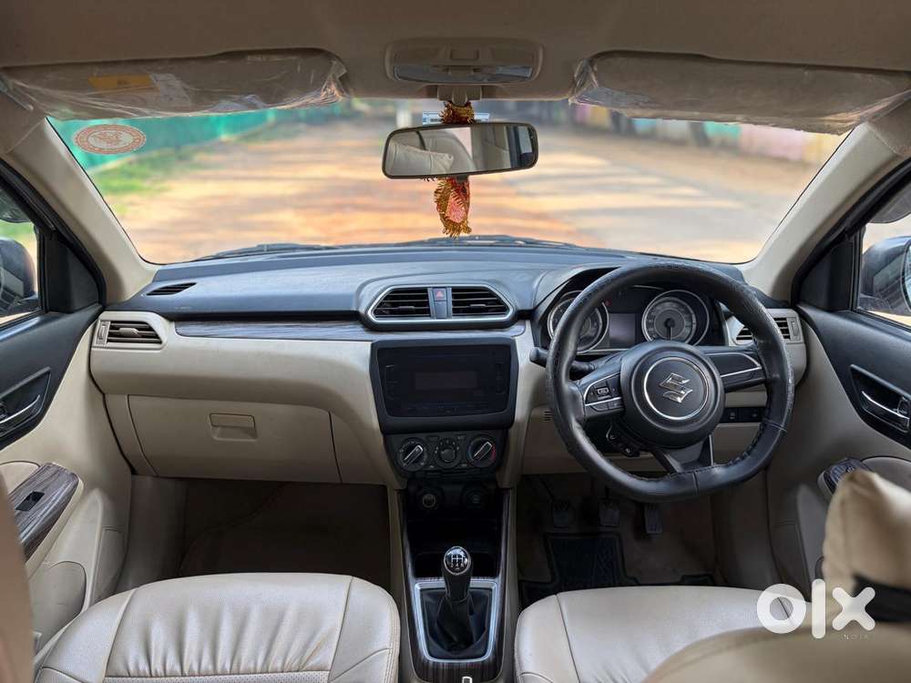 Maruti Suzuki Dzire 1.2 Vxi, 2022, Petrol