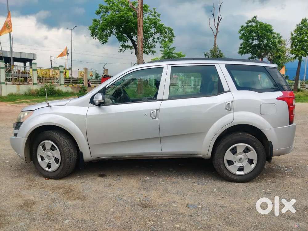 Mahindra Xuv500 2015