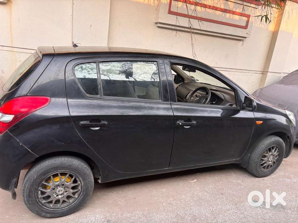 Hyundai New I20 2010 Petrol 85000 Km Driven