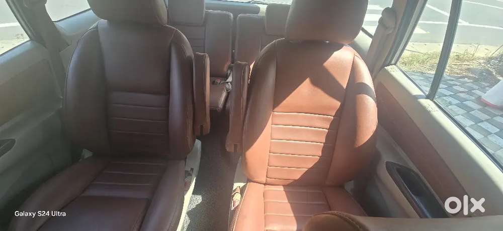 Toyota Innova 2011