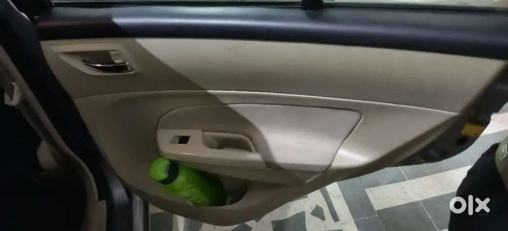 Maruti Suzuki Swift Dzire 2013 Petrol Manual