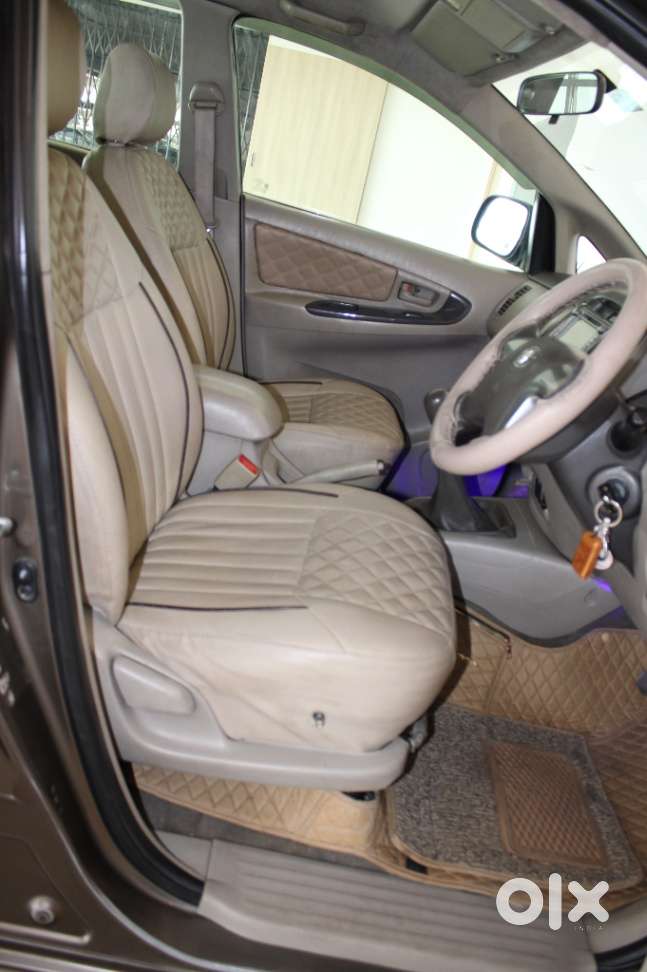 Toyota Innova 2.5 G (diesel) 8 Seater, 2014, Diesel