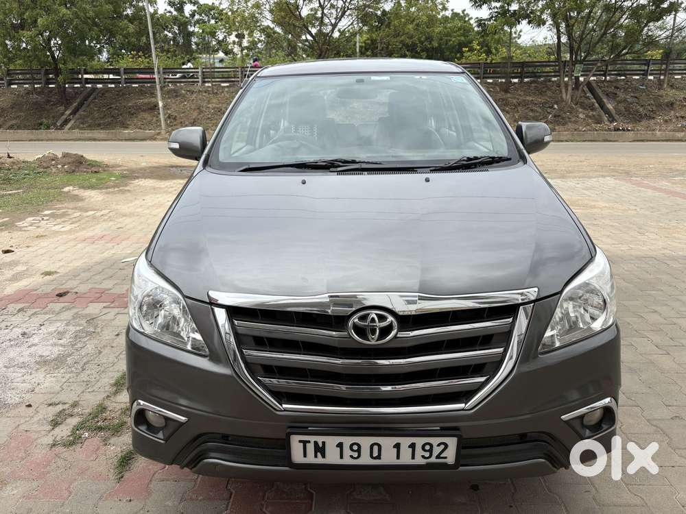 Toyota Innova 2.5 Zx 7 Str Bs-iv, 2014, Diesel