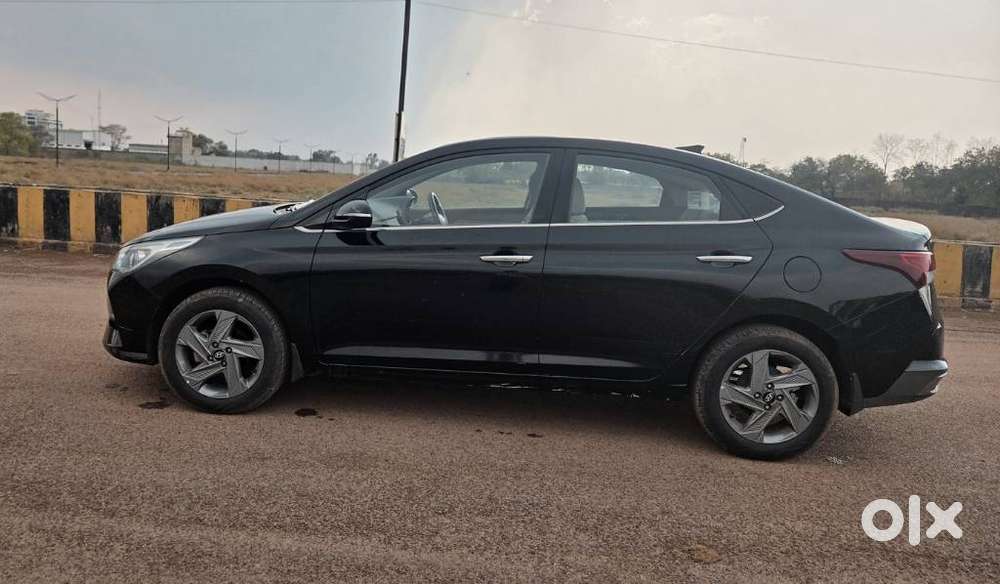 Hyundai Verna 1.5 Sx (o) Petrol Mt, 2020, Petrol
