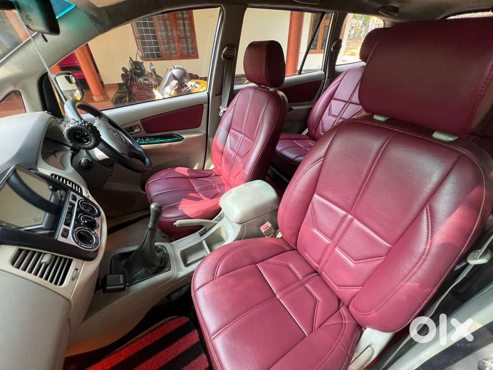 Toyota Innova 2.5 G (diesel) 7 Seater, 2010