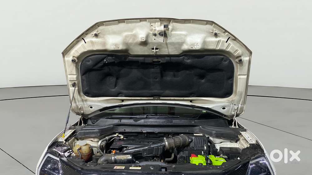 Mahindra Xuv 3xo Ax5l 1.2 Petrol At, 2024, Petrol