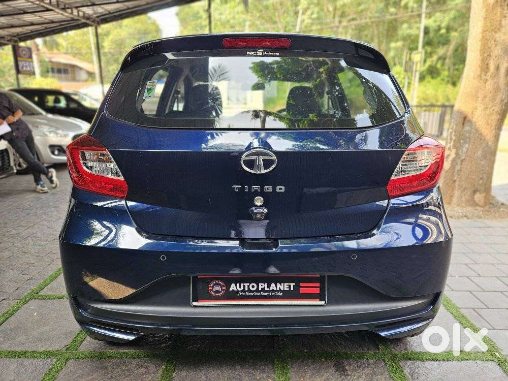 Tata Tiago 1.2 Revotron Xt Rhythm, 2022, Petrol