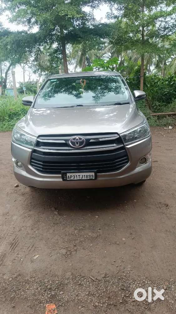 Toyota Innova Crysta 2017