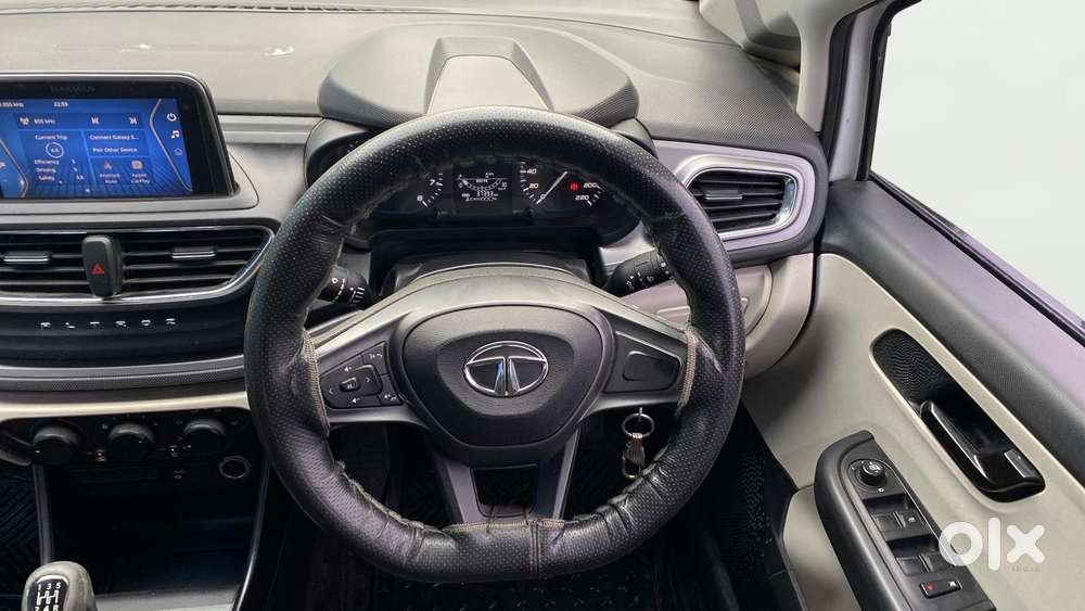 Tata Altroz 1.2 Xm Plus, 2021, Petrol
