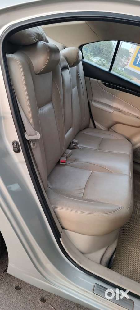 Maruti Suzuki Ciaz Zxi Plus, 2015, Petrol