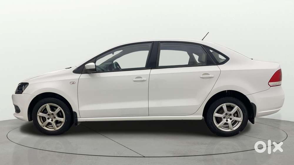 Volkswagen Vento 2010-2013 Petrol Highline, 2013, Petrol