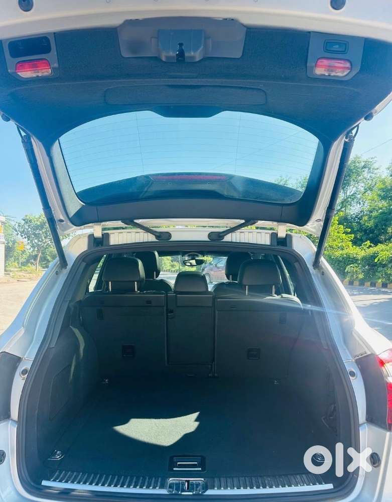 Porsche Cayenne Diesel 2013 Excellent Condition With Panaromic Sunroof