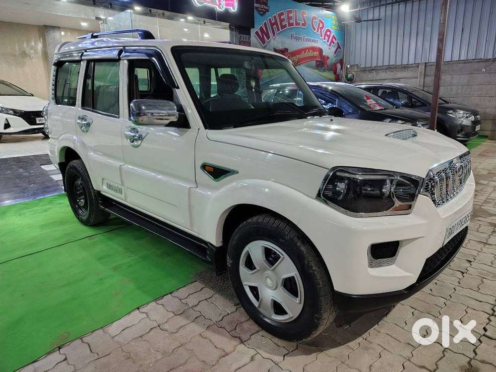 Mahindra Scorpio S6 Plus, 2017, Diesel