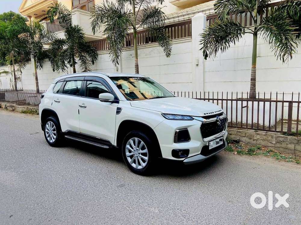 Maruti Suzuki Grand Vitara 1.5 Delta Smart Hybrid At, 2025, Petrol