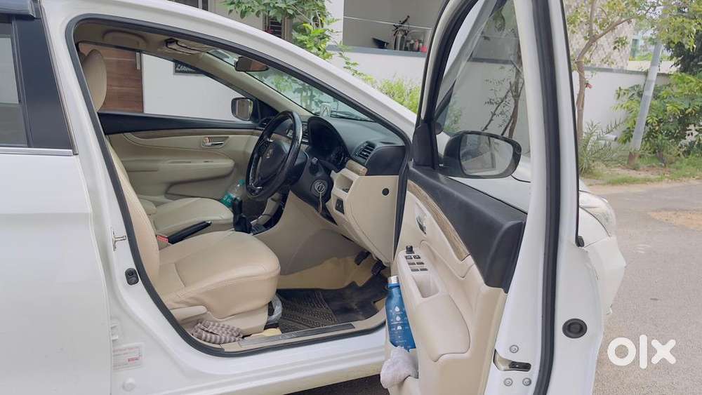 Maruti Suzuki Ciaz - Smart Hybrid - Doctor Owned