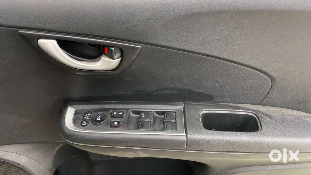 Honda Br-v I-vtec V Cvt, 2017, Petrol