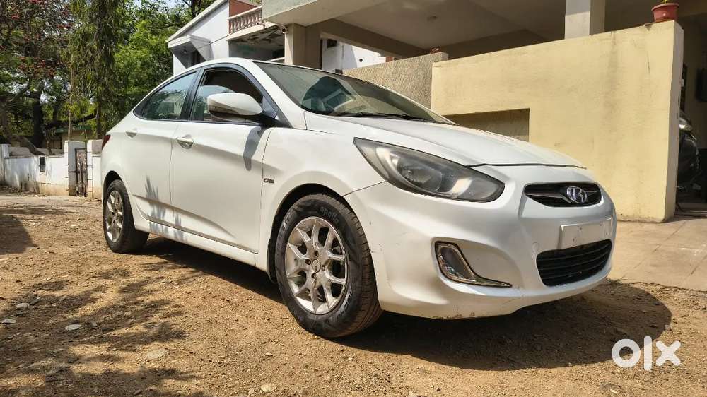Hyundai Verna Crdi 2012 Diesel Manual