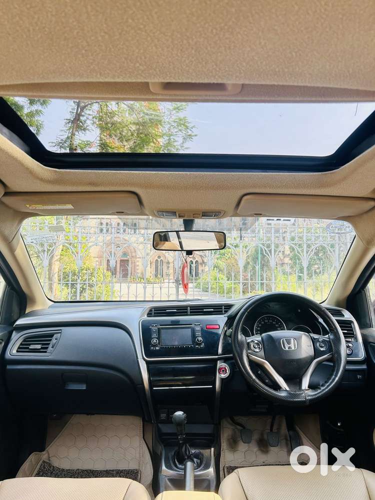 Honda City 1.5 V Mt Sunroof, 2014, Petrol