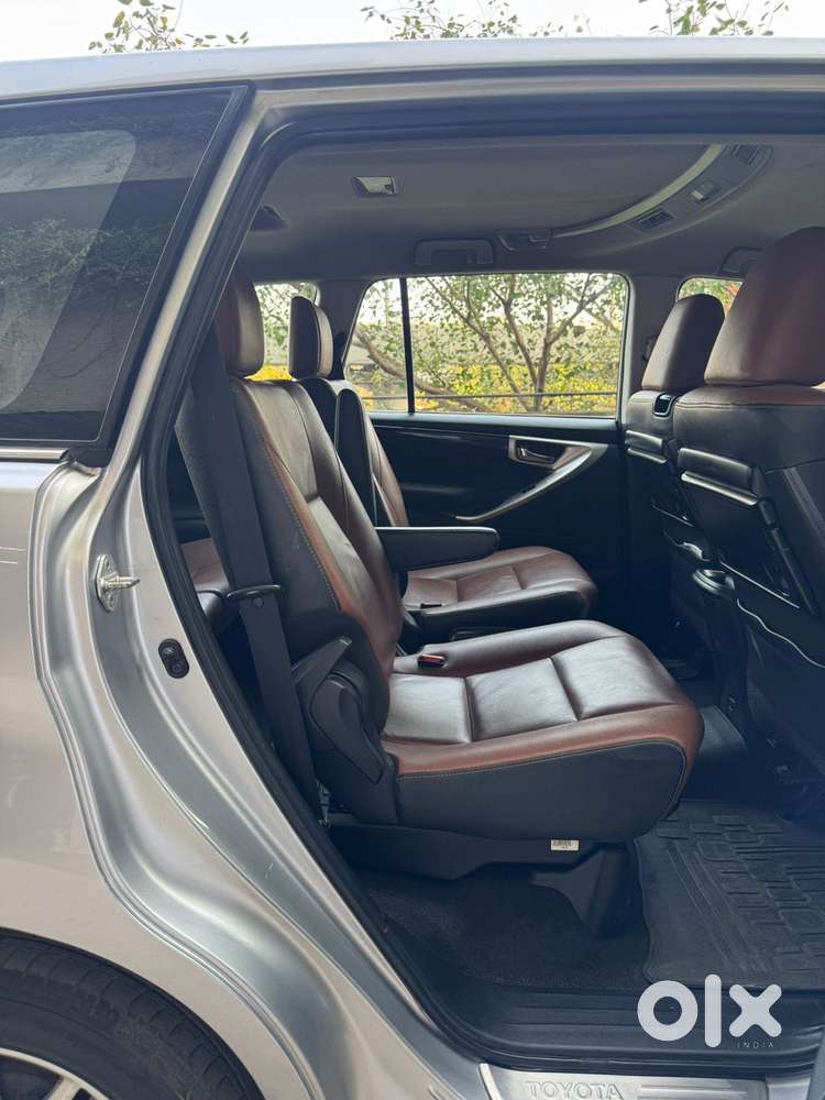 Toyota Innova Crysta 2.4 Z 7 Str, 2016, Diesel