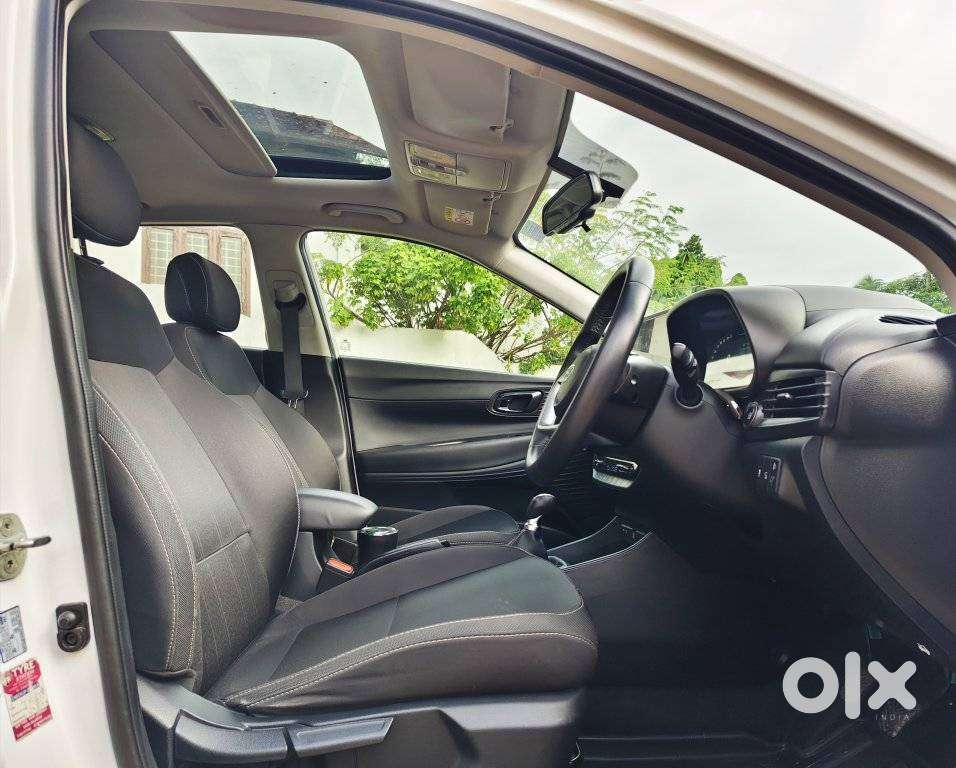 Hyundai I20 Asta 1.2 O With Sunroof, 2022, Petrol