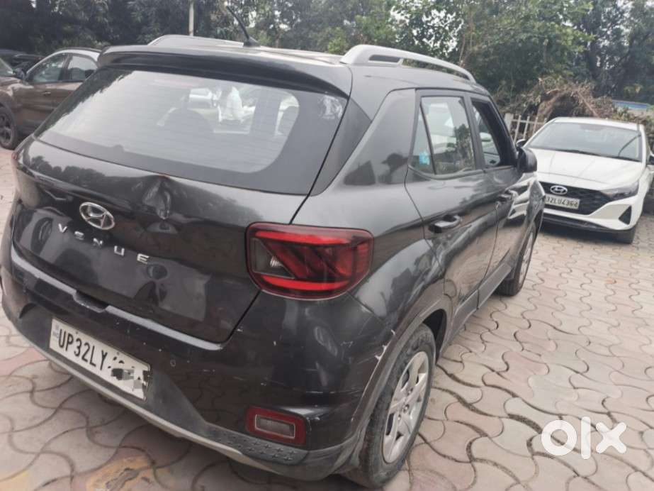 Hyundai Venue S 1.2 Petrol, 2021, Petrol