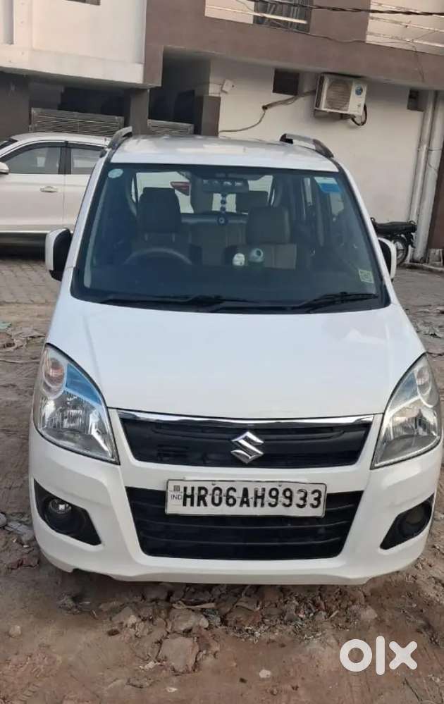 Maruti Suzuki Wagon R 1.0 Automatic White 2016 Petrol 53000 Km Driven