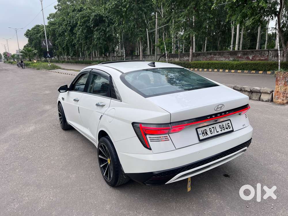 Hyundai New Verna Sx O 1.5 Turbo Gdi Mt, 2023, Petrol