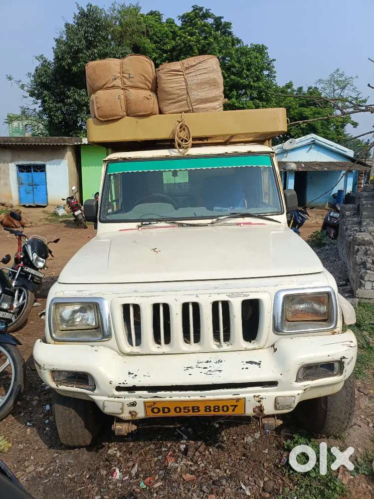 Mahindra Bolero Neo 2013