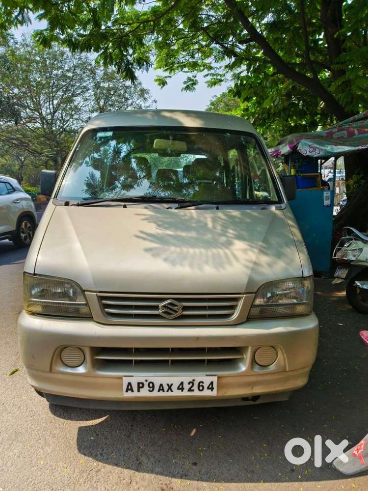 Maruti Suzuki Versa Dx 8 Seater, 2005, Petrol