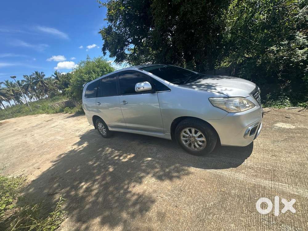 Toyota Innova Diesel 215000 Km Driven