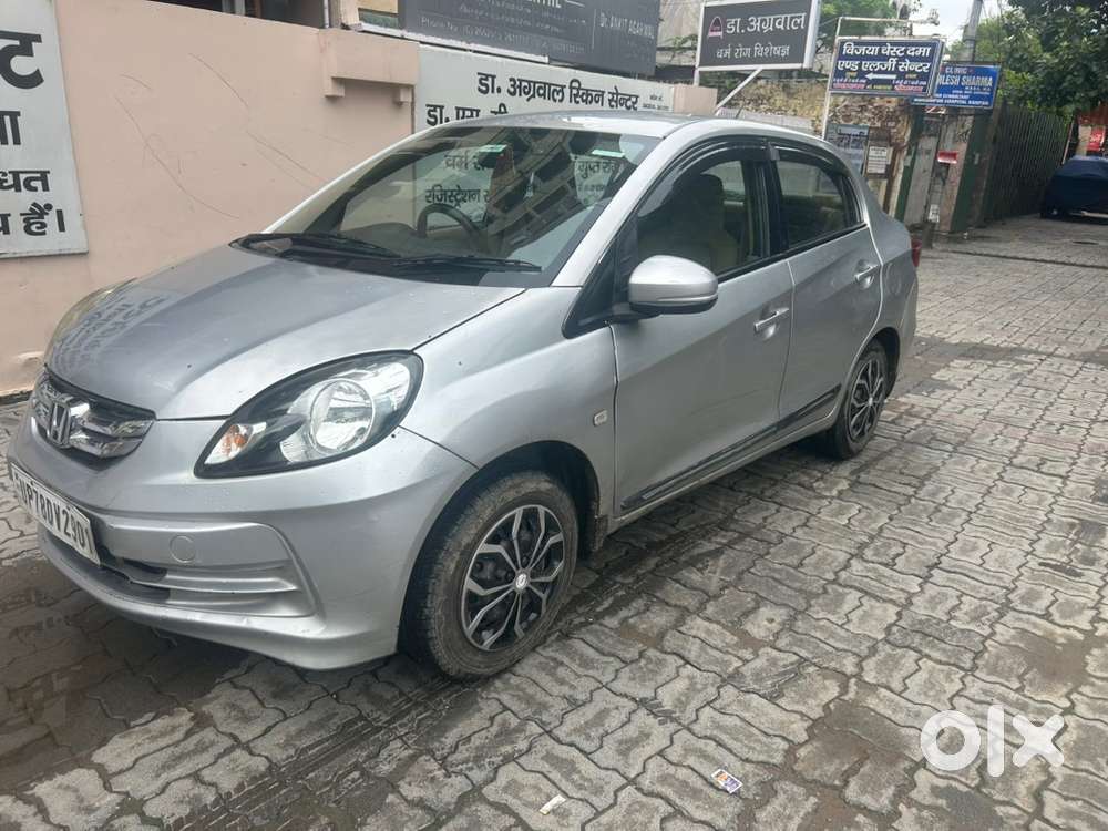 Honda Amaze 2015 Diesel Well Maintained