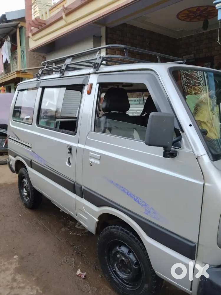 Maruti Suzuki Omni 5-seater 2006