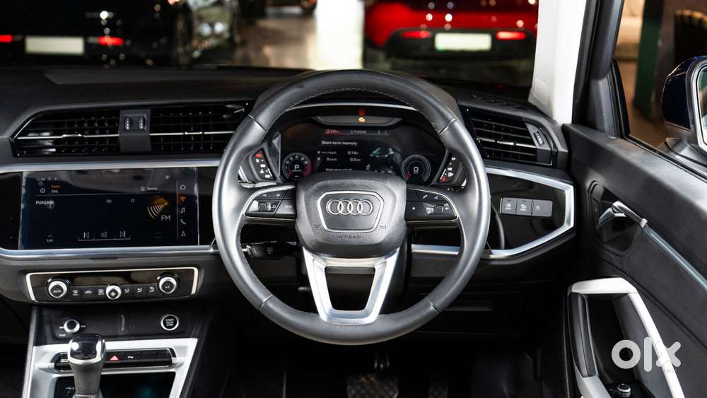 Audi Q3 40 Tfsi Technology, 2023, Petrol