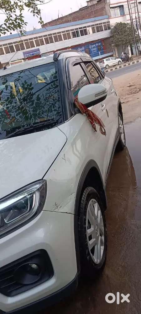 Gadi Achhi Conditions Me Hai. Badi Gadi Lena Hai