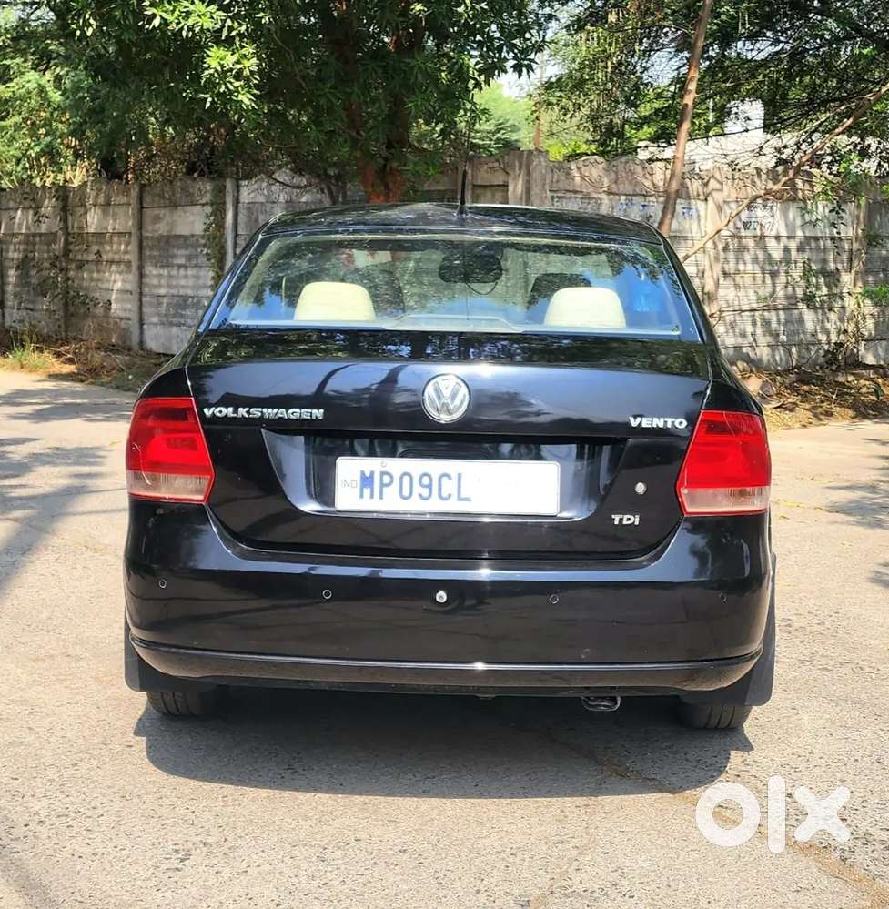 Volkswagen Vento Highline 2012